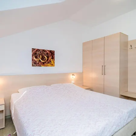 Apartamento Samba Mlini